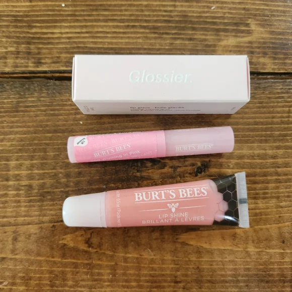 Glossier And Burt's Bees Lip Bundle (Unused & Unopened) - Picture 1 of 7